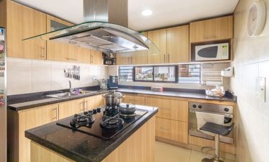 casa en arriendo/venta en cedro golf. Cod A5136