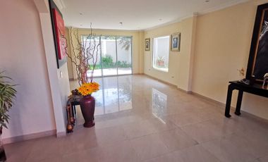 Casa en Venta en Samborondón