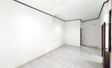 Rumah 5 Kamar Tidur SHM 15 Menit ke Gerbang Tol Serpong 5 J-46573