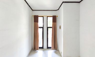 Rumah 5 Kamar Tidur SHM 15 Menit ke Gerbang Tol Serpong 5 J-46573