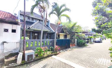 Rumah 5 Kamar Tidur SHM 15 Menit ke Gerbang Tol Serpong 5 J-46573