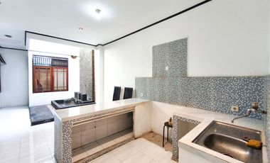 Rumah 5 Kamar Tidur SHM 15 Menit ke Gerbang Tol Serpong 5 J-46573