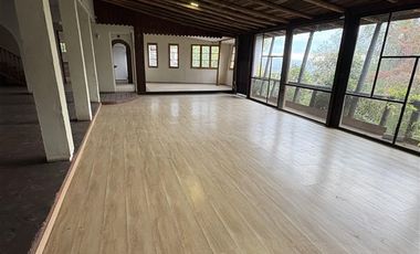 Casa en arriendo de 4 dorm. en La Reina