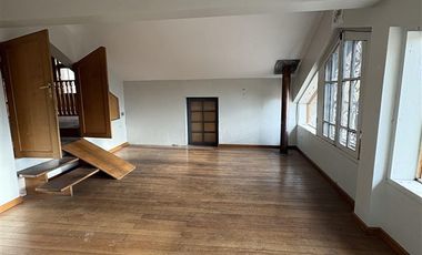 Casa en arriendo de 4 dorm. en La Reina