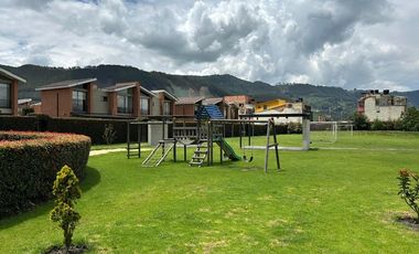 casa en venta en cajicá. Cod V5128