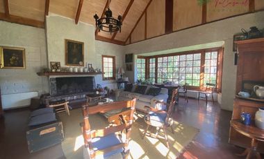 Preciosa casa en arriendo de 7 dorm. en Talagante