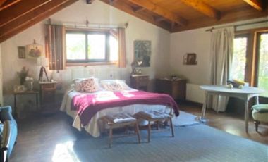 Preciosa casa en arriendo de 7 dorm. en Talagante