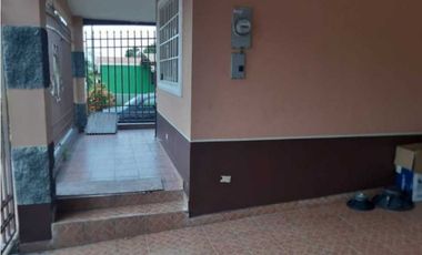 Se Vende Hermosa Casa en Villas de Villa Lucre