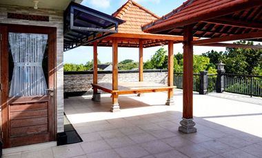 RUMAH BARU LANTAI 3 VIEW PANTAI MELASTI BANGUNAN KOKOH