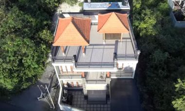RUMAH BARU LANTAI 3 VIEW PANTAI MELASTI BANGUNAN KOKOH