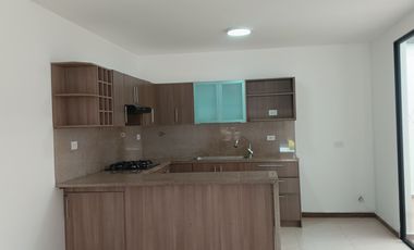 casa en arriendo en sector viva la ceja. Cod A216612