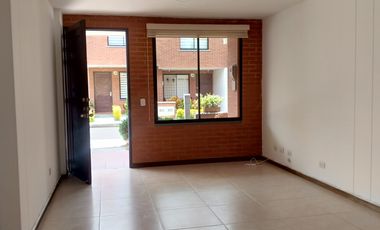 casa en arriendo en sector viva la ceja. Cod A216612