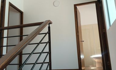 casa en arriendo en sector viva la ceja. Cod A216612