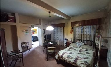 CASA PH FRENTE PLANTA BAJA