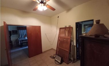 CASA PH FRENTE PLANTA BAJA