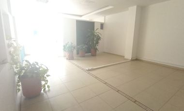 bodega en arriendo en casco antiguo. Cod A123147