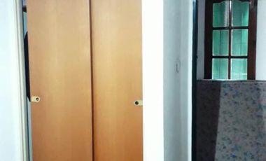 CASA DE 4 AMBIENTES CON PATIO Y COCHERA EN EXCELENTE ESTADO