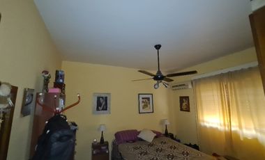 Casa para 2 Familias en venta en Monte Chingolo