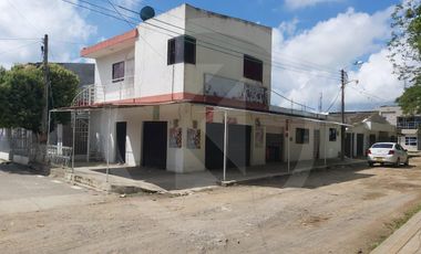 Casa Esquinera, Con Local Comercial, Barrio El Prado, Montería.