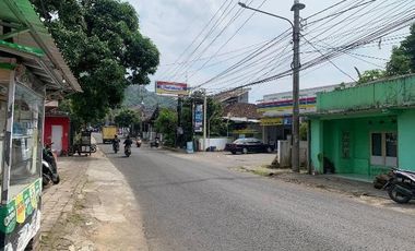 Rumah Bisa Untuk Tempat Usaha Di Cut Nyak Dien Sumedang