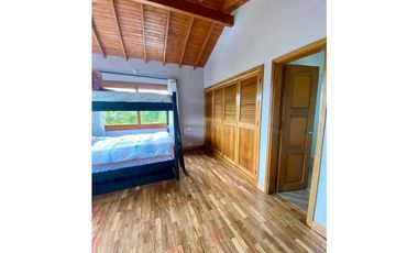 Venta de casa campestre en cabeceras