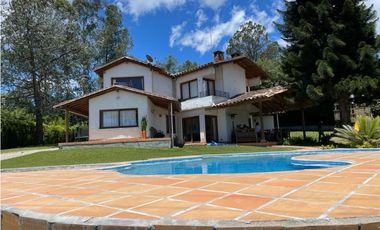 Venta de casa campestre en cabeceras