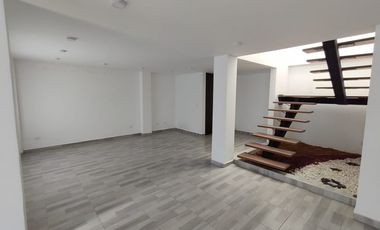 VENTA DE CASA NUEVA EN CARTAGO