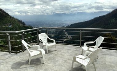 VENTA SUITE GRANDE - González Suárez   Vista panorámica al Valle de Tumbaco