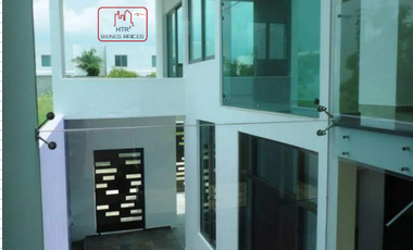 HERMOSA CASA/DISEÑO EN Res. Paseos de la Hacienda, Colima, Nte.