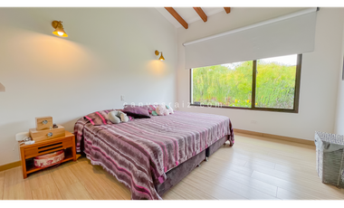 Casa Campestre con Piscina Vía San Antonio - La Ceja