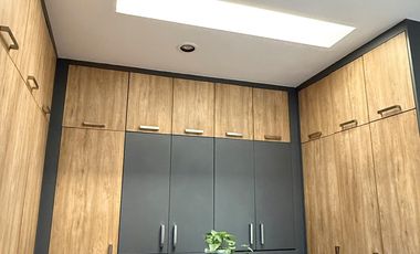 CASA CON ALBERCA AMUEBLADA O SIN AMUEBLAR EN CLUB DE GOLF SLP