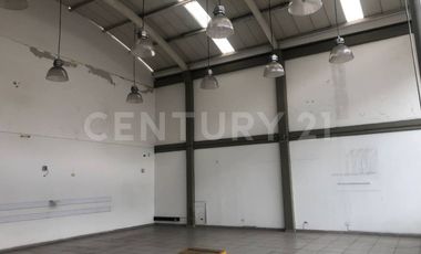 Arriendo espectacular local amplio e iluminado de 368m2 duplex con mezanine