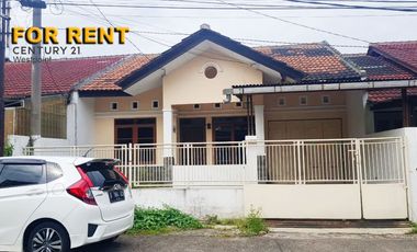 Di Sewakan Rumah 4BR Siap Huni Dekat Tol di Taman Kopo Indah 2 Bandung