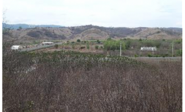 Manabí, Vía Portoviejo - Manta Km 5 1/2 terreno 15580 m2