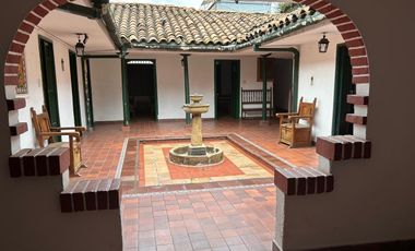 casa en arriendo en san antonio. Cod A882