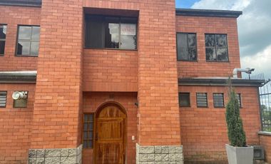 casa en venta en alamos. Cod V1961