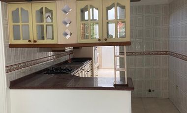 casa en venta en alamos. Cod V1961