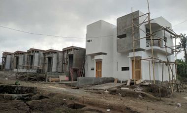Rumah Murah Siap Huni 2 Lantai 8 Menit Bandara Di Malang