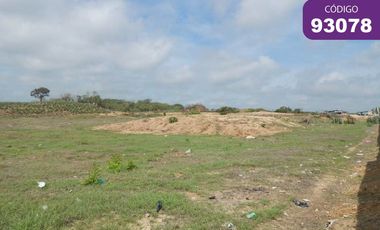 lote en arriendo/venta en los almendros. Cod A93078