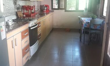 Casa en venta en Caseros