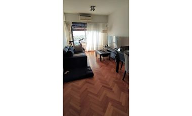 DEPARTAMENTO DE TRES AMBIENTES CON DEPENDENCIA EXCELENTE UBICACION