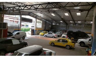 Se Vende Galera Taller en Parque Lefevre 700 mts 2 USD1,200,000,00