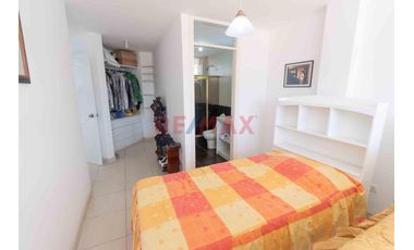 Casa De 4 Niveles, Con Piscina Y Bar Lounge