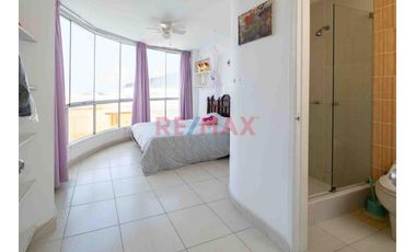 Casa De 4 Niveles, Con Piscina Y Bar Lounge