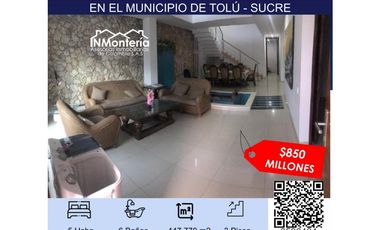 SE VENDE CASA DE TRES PISOS EN EL MUNICIPIO DE TOLÚ - SUCRE