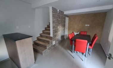 Duplex en venta en Lanus Este