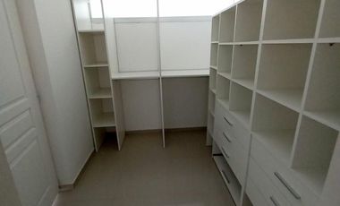 Venta de Casa 4 ambientes Lagos de Canning 1