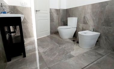 Venta de Casa 4 ambientes Lagos de Canning 1
