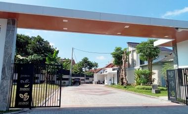Rumah Premium 2 Lantai One Gate Free Water Heater dekat Pasar Banteng