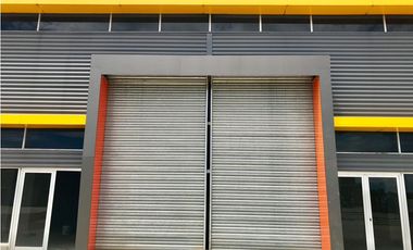 SE VENDE O SE ALQUILA  BODEGA EN JUAN DIAZ >>2000MT2<<